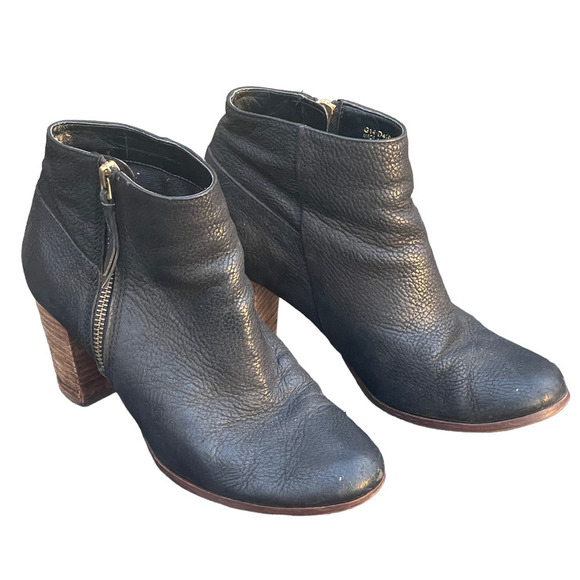 Cole Haan Grand OS Davenport Black Leather Stacked Heel Ankle Boot - Size 7 - Picture 1 of 11